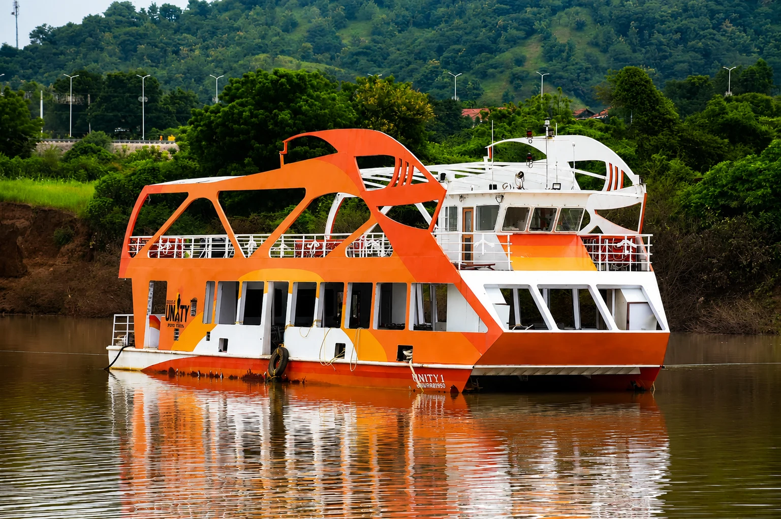 Ekta Cruise