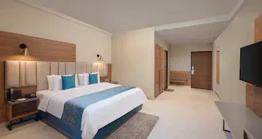 Spacious Interior at Fortune Statue of Unity