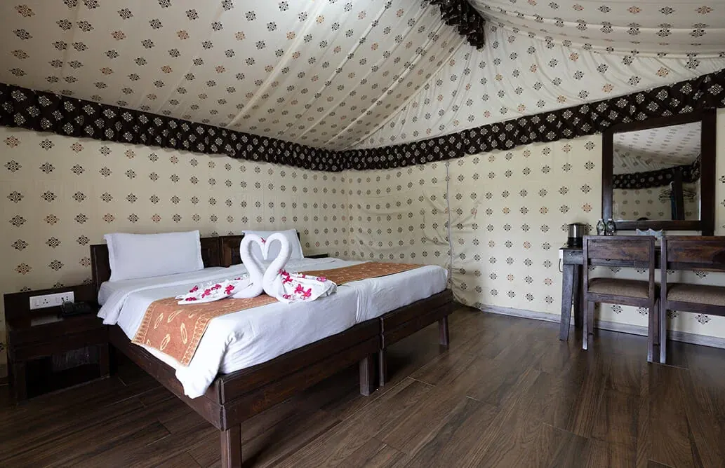 Deluxe AC Tent at Tent City Narmada – 2