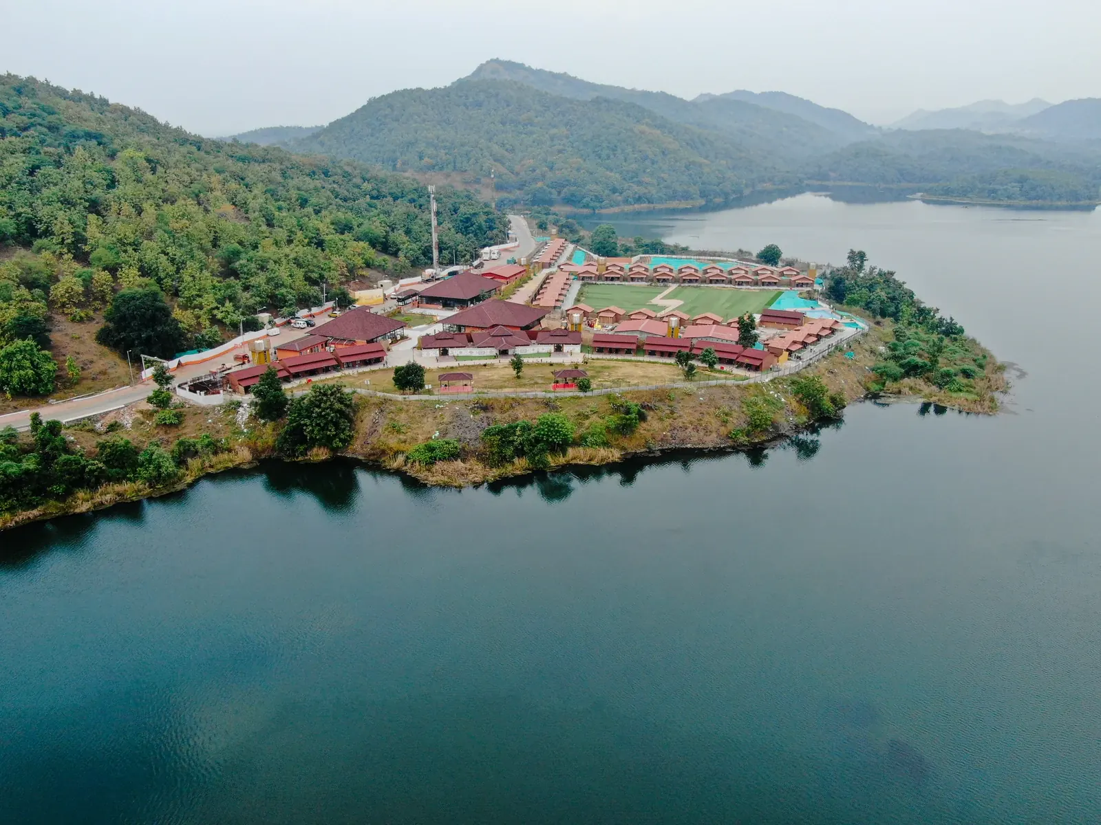 Aerial view of Tent City 1 beside the Narmada River